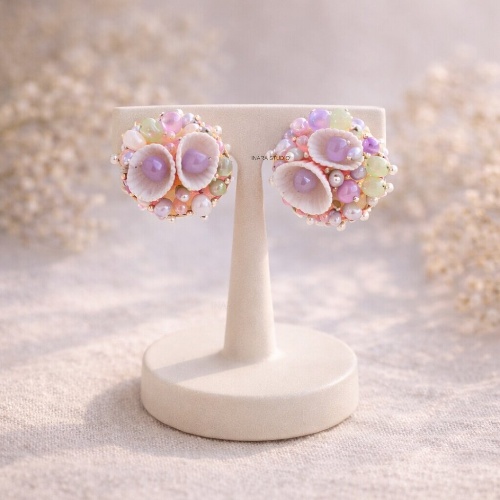 PASTEL BLOOM HANDAMDE BEADED STUD EARRINGS